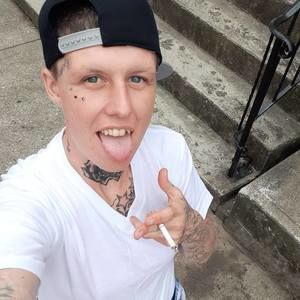 Meet your Posher, Alisha